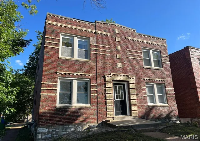 Photo 1 of Multi family home for sale at 6142 Morganford Rd, Saint Louis, MO 63116 | MLS# MIS26063048 | Listing updated on 2026-10-06