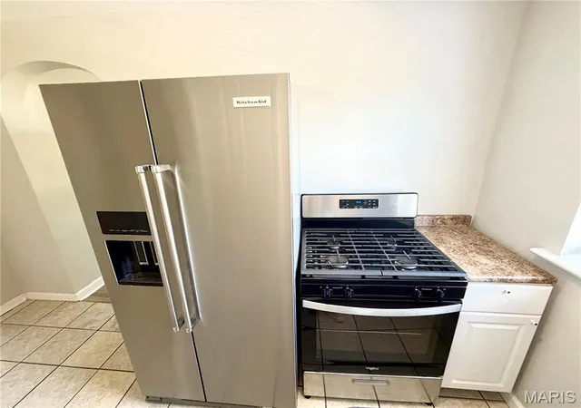 Photo 4 of Multi family home for sale at 6142 Morganford Rd, Saint Louis, MO 63116 | MLS# MIS26063048 | Listing updated on 2026-10-06