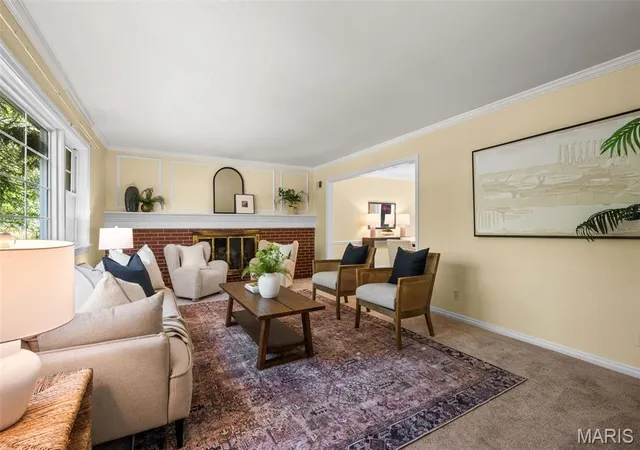 Photo 3 of Sale Pending at 650 Florence Ave, Saint Louis, MO 63119 | MLS# MIS26063054 | Listing updated on 2026-10-06