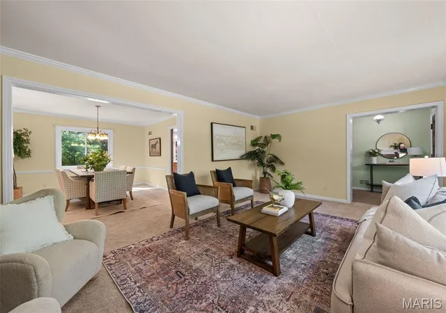 Photo 4 of Sale Pending at 650 Florence Ave, Saint Louis, MO 63119 | MLS# MIS26063054 | Listing updated on 2026-10-06