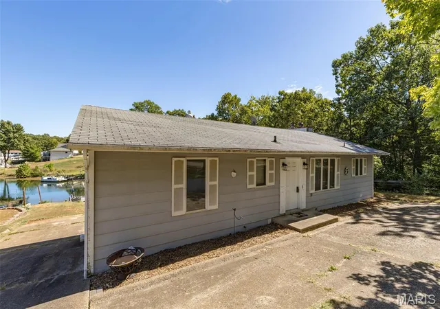 Photo 1 of Single family home for sale at 1713 Rue Marseilles, Bonne Terre, MO 63628 | MLS# MIS26063098 | Listing updated on 2026-10-05