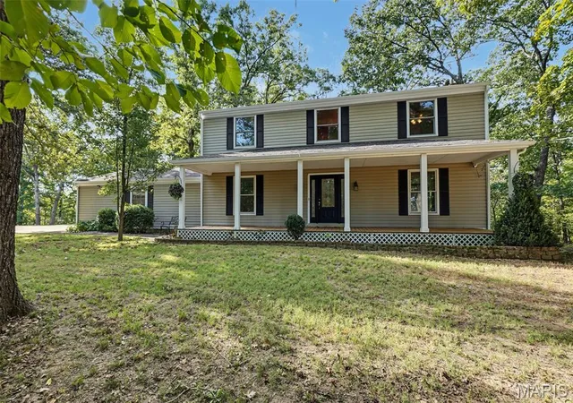 Photo 3 of Single family home for sale at 19307 Luetkemeier Ln, Marthasville, MO 63357 | MLS# MIS26063106 | Listing updated on 2026-10-04