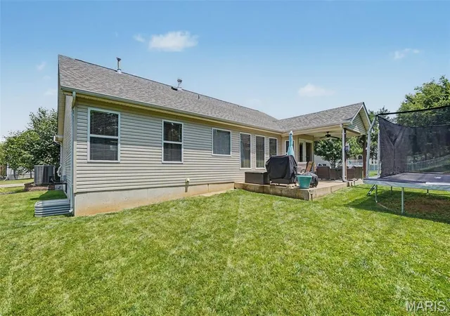 Photo 36 of Sale Pending at 794 Berrywine Ln, Arnold, MO 63010 | MLS# MIS26063123 | Listing updated on 2026-10-03