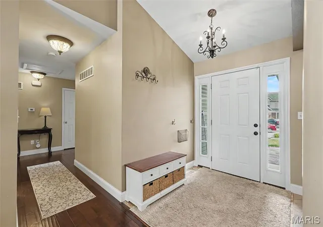 Photo 3 of Sale Pending at 794 Berrywine Ln, Arnold, MO 63010 | MLS# MIS26063123 | Listing updated on 2026-10-03