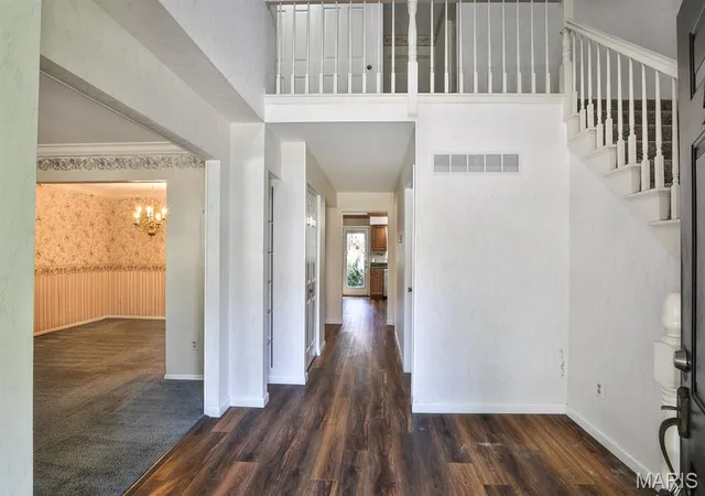 Listing Photo 4 - Condo for sale in building located at 5420 Kenrick Parke Dr, Saint Louis, MO 63119