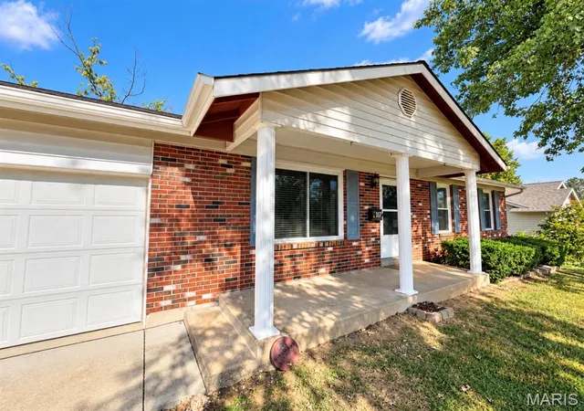 Photo 1 of Single family home for sale at 117 Hickory Dr, Troy, MO 63379 | MLS# MIS26063161 | Listing updated on 2026-10-14