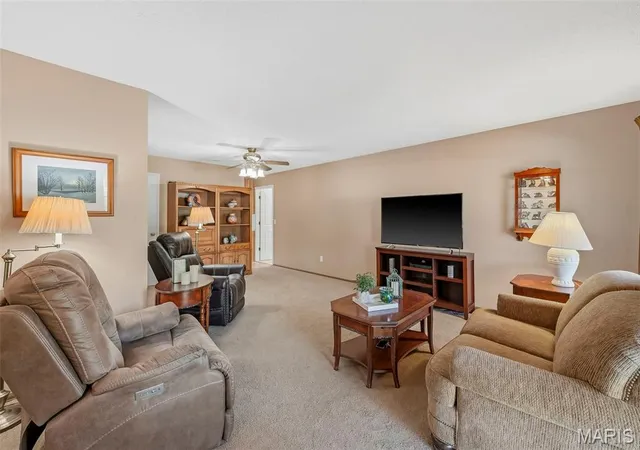 Photo 3 of Single family home for sale at 854 La Bonne Pkwy, Manchester, MO 63021 | MLS# MIS26063165 | Listing updated on 2026-10-05