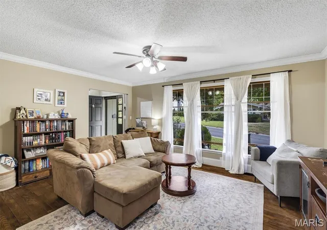 Photo 4 of Single family home for sale at 208 Westmoreland St, Collinsville, IL 62234 | MLS# MIS26063170 | Listing updated on 2026-10-09