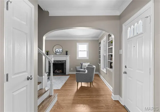 Photo 3 of Single family home for sale at 553 Westview Dr, Saint Louis, MO 63130 | MLS# MIS26063173 | Listing updated on 2026-10-05