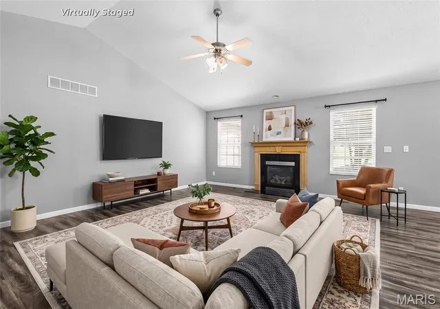 Photo 1 of Single family home for sale at 36 Pebble Hl Dr, Belleville, IL 62223 | MLS# MIS26063200 | Listing updated on 2026-10-08