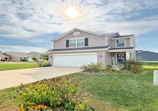 Photo 2 of Single family home for sale at 600 Summer Breeze Ln, Eureka, MO 63025 | MLS# MIS26063207 | Listing updated on 2026-10-06
