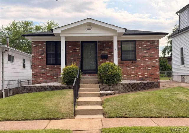 Photo 1 of Single family home for sale at 5404 Quincy St, Saint Louis, MO 63109 | MLS# MIS26063209 | Listing updated on 2026-10-07