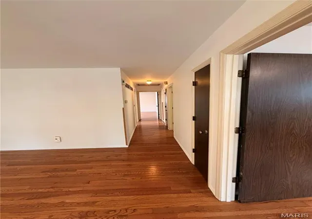 Photo 3 of Single family home for sale at 5404 Quincy St, Saint Louis, MO 63109 | MLS# MIS26063209 | Listing updated on 2026-10-07