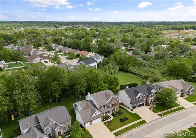 Photo 3 of Single family home for sale at 4041 Stonecroft Dr, Saint Charles, MO 63304 | MLS# MIS26063218 | Listing updated on 2026-10-01