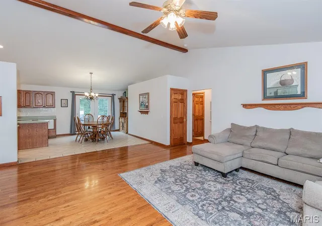 Photo 4 of Single family home for sale at 35 Chinkapin Ct, Troy, MO 63379 | MLS# MIS26063221 | Listing updated on 2026-10-01