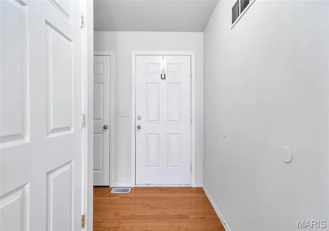 Photo 3 of Single family home for sale at 247 Centerfield Dr, O Fallon, MO 63366 | MLS# MIS26063226 | Listing updated on 2026-10-29