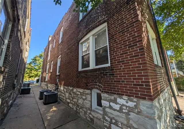 Photo 3 of Multi family home for sale at 3800-3802 Keokuk St, Saint Louis, MO 63116 | MLS# MIS26063228 | Listing updated on 2026-10-13