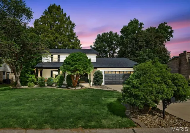 Photo 2 of Single family home for sale at 21 Sierra Dr, Glen Carbon, IL 62034 | MLS# MIS26063230 | Listing updated on 2026-10-07