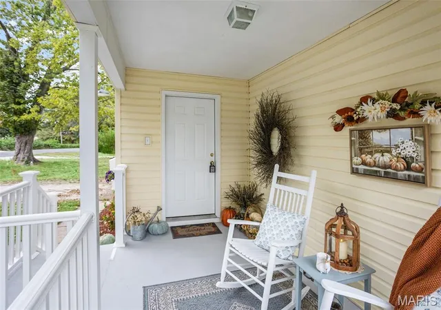 Photo 4 of Single family home for sale at 905 Sarah St, Jerseyville, IL 62052 | MLS# MIS26063231 | Listing updated on 2026-10-06