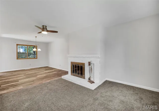 Photo 3 of Single family home for sale at 392 Genoa Dr, Ballwin, MO 63021 | MLS# MIS26063233 | Listing updated on 2026-10-07