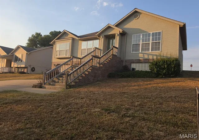 Photo 1 of Single family home for sale at 1184 Birdie Ln, Jackson, MO 63755 | MLS# MIS26063238 | Listing updated on 2026-10-01