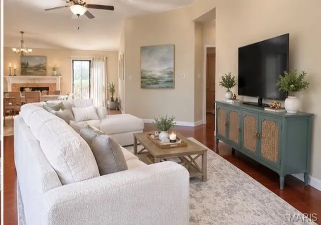 Photo 2 of Condo for sale at 11624 Cedar Walk Dr, Saint Louis, MO 63146 | MLS# MIS26063250 | Listing updated on 2026-10-06