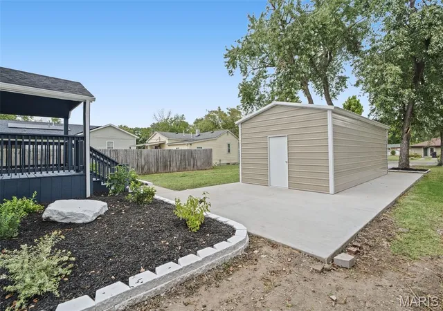 Photo 4 of Single family home for sale at 2548 Hemlock Ave, Granite City, IL 62040 | MLS# MIS26063251 | Listing updated on 2026-10-07