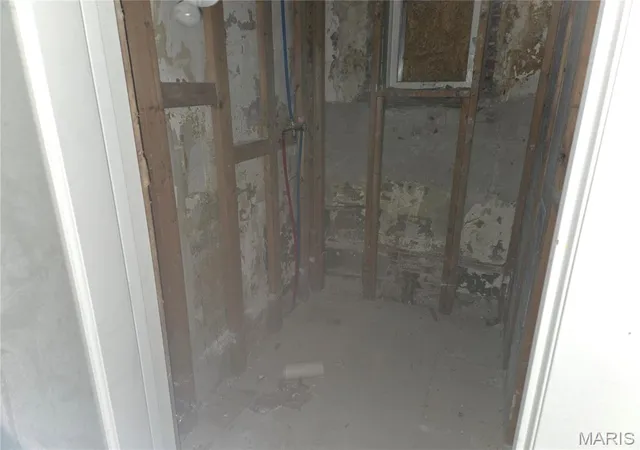 Photo 4 of Single family home for sale at 4452 S Compton Ave, Saint Louis, MO 63111 | MLS# MIS26063259 | Listing updated on 2026-10-01