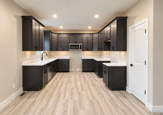 Photo 3 of Single family home for sale at 114 Ventnor Ave, Union, MO 63084 | MLS# MIS26063261 | Listing updated on 2026-10-07