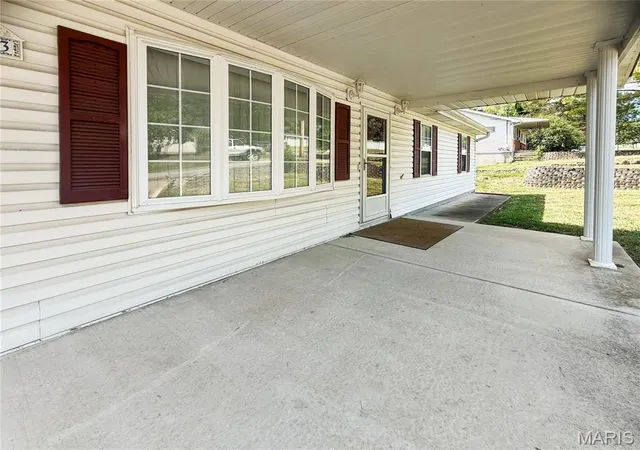 Photo 4 of Single family home for sale at 9203 Patricia Ln, Pevely, MO 63070 | MLS# MIS26063265 | Listing updated on 2026-10-05