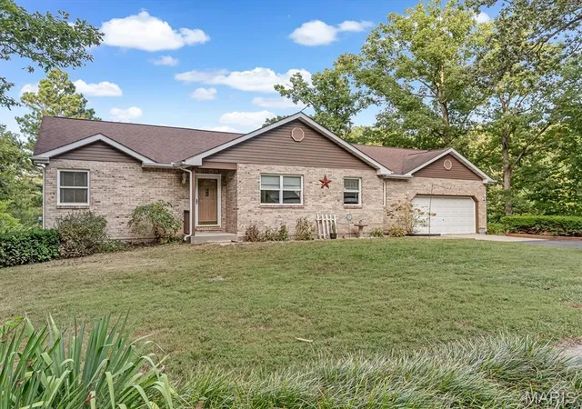 Photo 1 of Single family home for sale at 5655 Honeysuckle Rd, Coulterville, IL 62237 | MLS# MIS26063270 | Listing updated on 2026-10-05