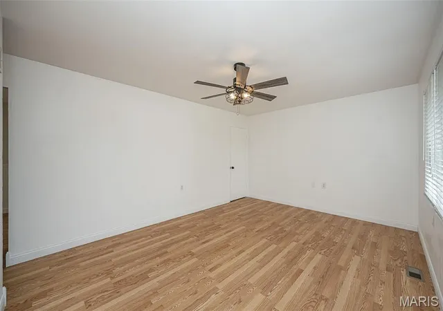 Photo 4 of Single family home for sale at 3224 Highgate Ln, Saint Charles, MO 63301 | MLS# MIS26063272 | Listing updated on 2026-10-06