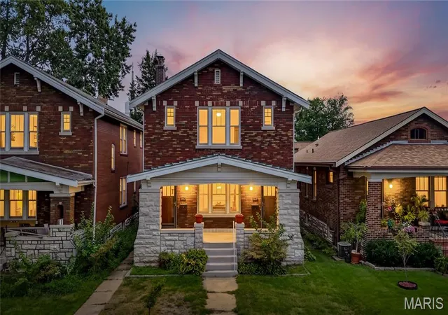 Multi family home for sale at 3942 Dover Pl, Saint Louis, MO 63116 | MLS# MIS26063273