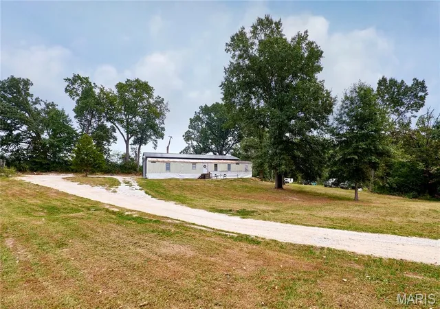 Photo 1 of Manufactured home for sale at 162 Oakwood Dr, Foley, MO 63347 | MLS# MIS26063275 | Listing updated on 2026-10-05