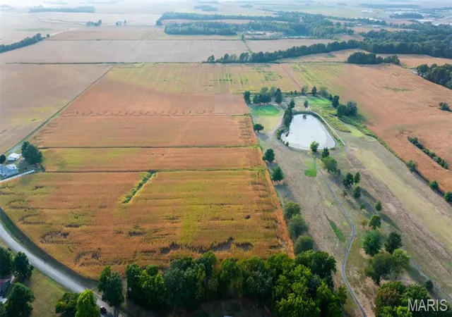 Photo 3 of Land for sale at 000 Carlyle Rd, Vandalia, IL 62471 | MLS# MIS26063281 | Listing updated on 2026-10-01