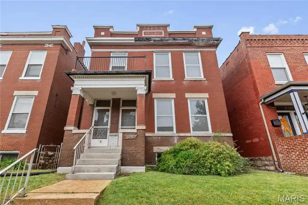 Photo 3 of Single family home for sale at 3515 Wyoming St, Saint Louis, MO 63118 | MLS# MIS26063290 | Listing updated on 2026-10-23