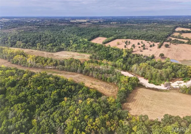 Photo 2 of Land for sale at 652 +/  Ac Tavern Crk Rd, Iberia, MO 65486 | MLS# MIS26063297 | Listing updated on 2026-10-07
