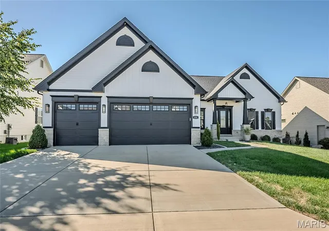 Single family home for sale at 121 Eagle Ests Dr, Lake Saint Louis, MO 63367 | MLS# MIS26063298