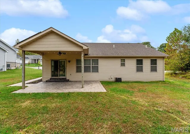Photo 2 of Single family home for sale at 7994 Matterhorn Cyn Rd, Caseyville, IL 62232 | MLS# MIS26063299 | Listing updated on 2026-10-22