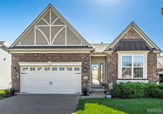 Photo 2 of Single family home for sale at 1509 Woodside Hills Dr, Saint Peters, MO 63376 | MLS# MIS26063306 | Listing updated on 2026-10-07