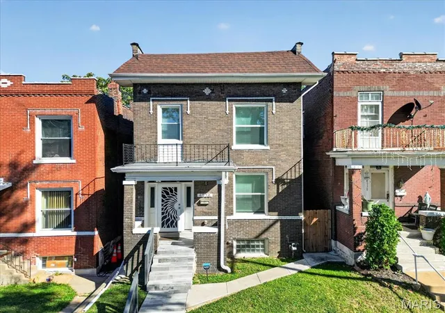 Photo 1 of Single family home for sale at 4528 Pennsylvania Ave, Saint Louis, MO 63111 | MLS# MIS26063307 | Listing updated on 2026-10-12