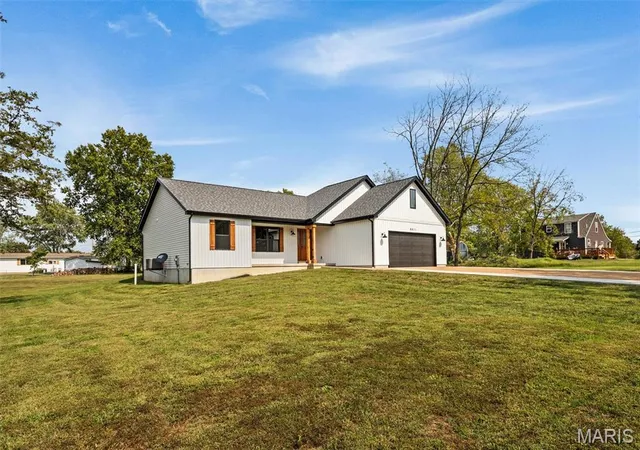 Photo 1 of Single family home for sale at 8411 Goldenrod Rd, Cedar Hill, MO 63016 | MLS# MIS26063318 | Listing updated on 2026-10-05