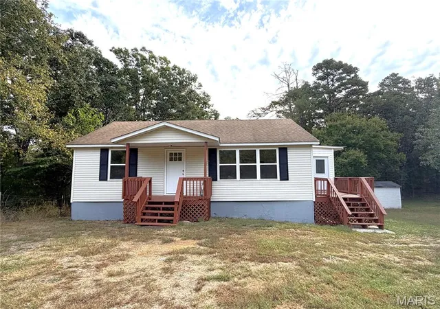 Single family home for sale at 15103 S State Hwy 21, Potosi, MO 63664 | MLS# MIS26063326