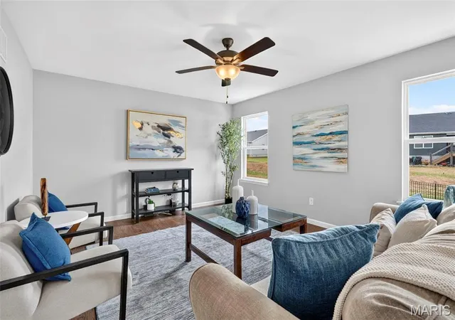 Photo 3 of Sale Pending at 1661 Woods Ml Dr, Wentzville, MO 63385 | MLS# MIS26063328 | Listing updated on 2026-10-03