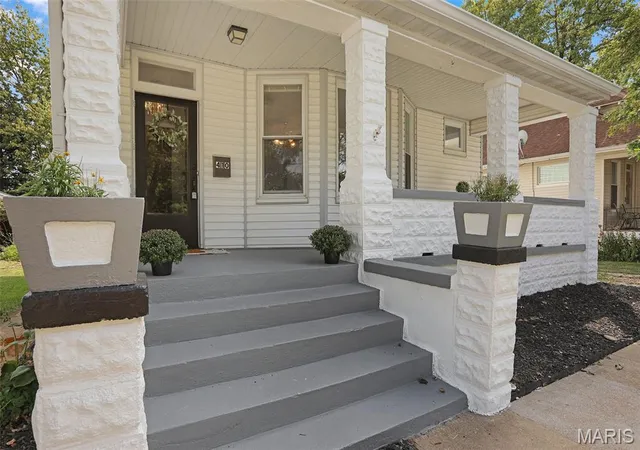 Photo 3 of Single family home for sale at 410 Springer Ave, Edwardsville, IL 62025 | MLS# MIS26063335 | Listing updated on 2026-10-05