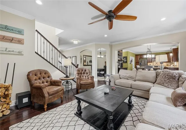 Photo 3 of Single family home for sale at 334 Palisades Ridge Ct, Eureka, MO 63025 | MLS# MIS26063340 | Listing updated on 2026-10-09