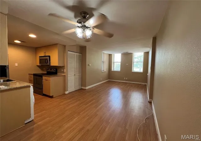Photo 3 of Condo for sale at 5696 Kingsbury Ave #103, Saint Louis, MO 63112 | MLS# MIS26063342 | Listing updated on 2026-10-01