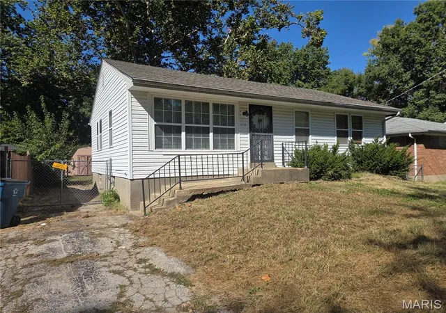 Photo 1 of Single family home for sale at 113 Grether Ave, Saint Louis, MO 63135 | MLS# MIS26063346 | Listing updated on 2026-10-09