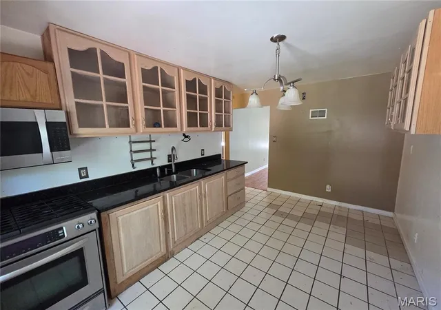 Photo 4 of Single family home for sale at 113 Grether Ave, Saint Louis, MO 63135 | MLS# MIS26063346 | Listing updated on 2026-10-09