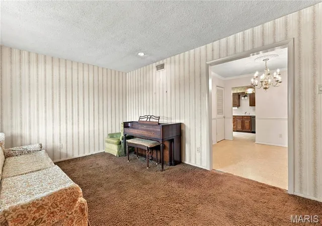 Photo 3 of Single family home for sale at 113 Lindy Blvd, Ballwin, MO 63021 | MLS# MIS26063347 | Listing updated on 2026-10-08